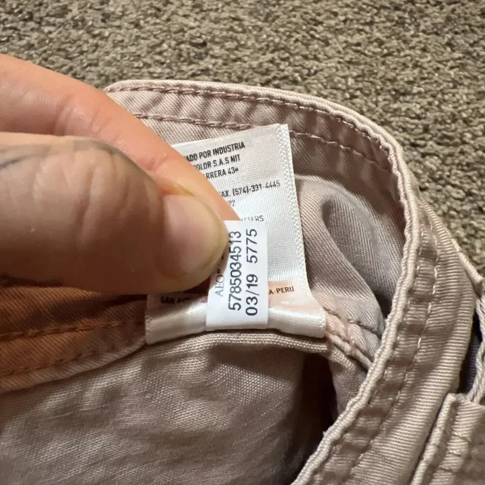 Y2K American Eagle Womens Mid Rise Midi Stretch Khaki Tan Shorts Size 4‎ Safari